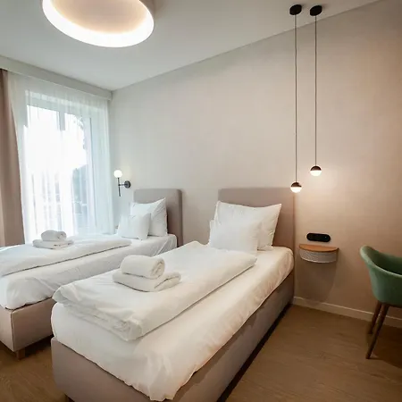 Fitz Hotel 4*
